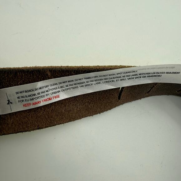 Free People We The Free Jona Belt Butter Yellow Haze Leather NWT Size M/L - Picture 3 of 5